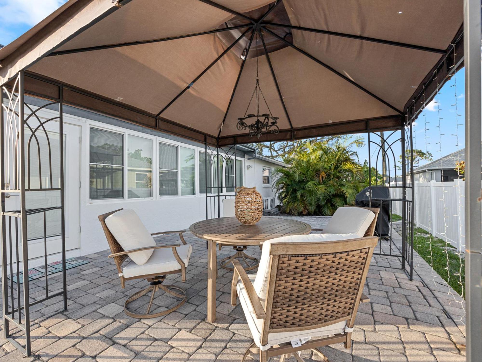 Paradise In - 10 Min From Beaches!